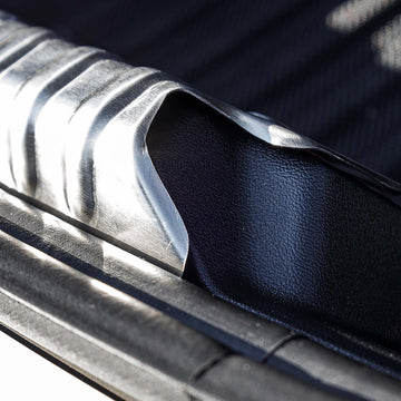 Tesla Model 3 Ladekantenschutz Kofferraum für aus Aluminium von